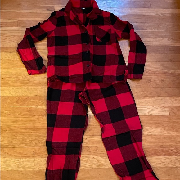 Red and Black Buffalo Plaid Womens Pajamas - Picture 1 of 4